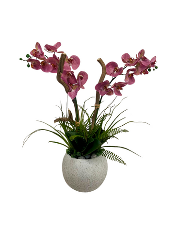Orquideario con Dos Phalaenopsis Rosas y Follajes Artificiales en Base Tipo Cantera